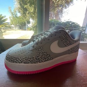 Nike ID Air Force 1 Size 9